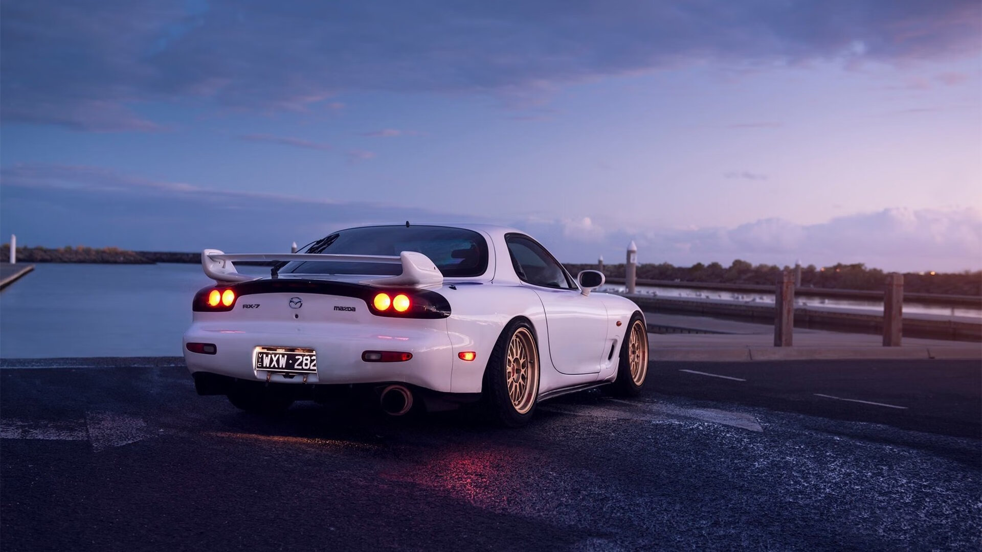 澳洲队泳姿优雅，技术细腻引发关注，澳洲泳坛少女惊艳